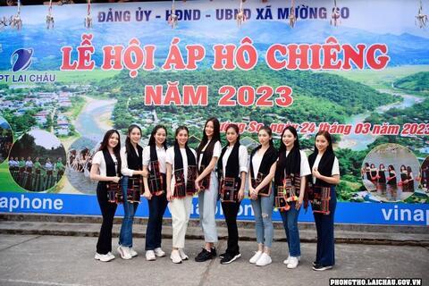 Các Hoa hậu, Á hậu và các người đẹp Việt Nam tham dự Lễ hội Áp Hô Chiêng tại xã Mường So, 789bet sòng bài trực tuyến
